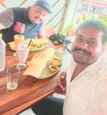 Happy client on a Rajasthan Trip Travels tour