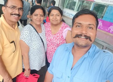 Happy client on a Rajasthan Trip Travels tour